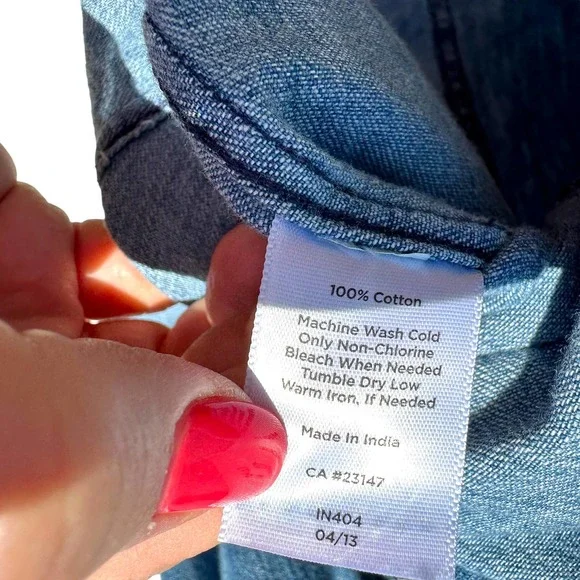 Cambridge Dry Goods - Vintage Snap Front Denim Shirt with Embroidery, Size 6 - Picture 5 of 9